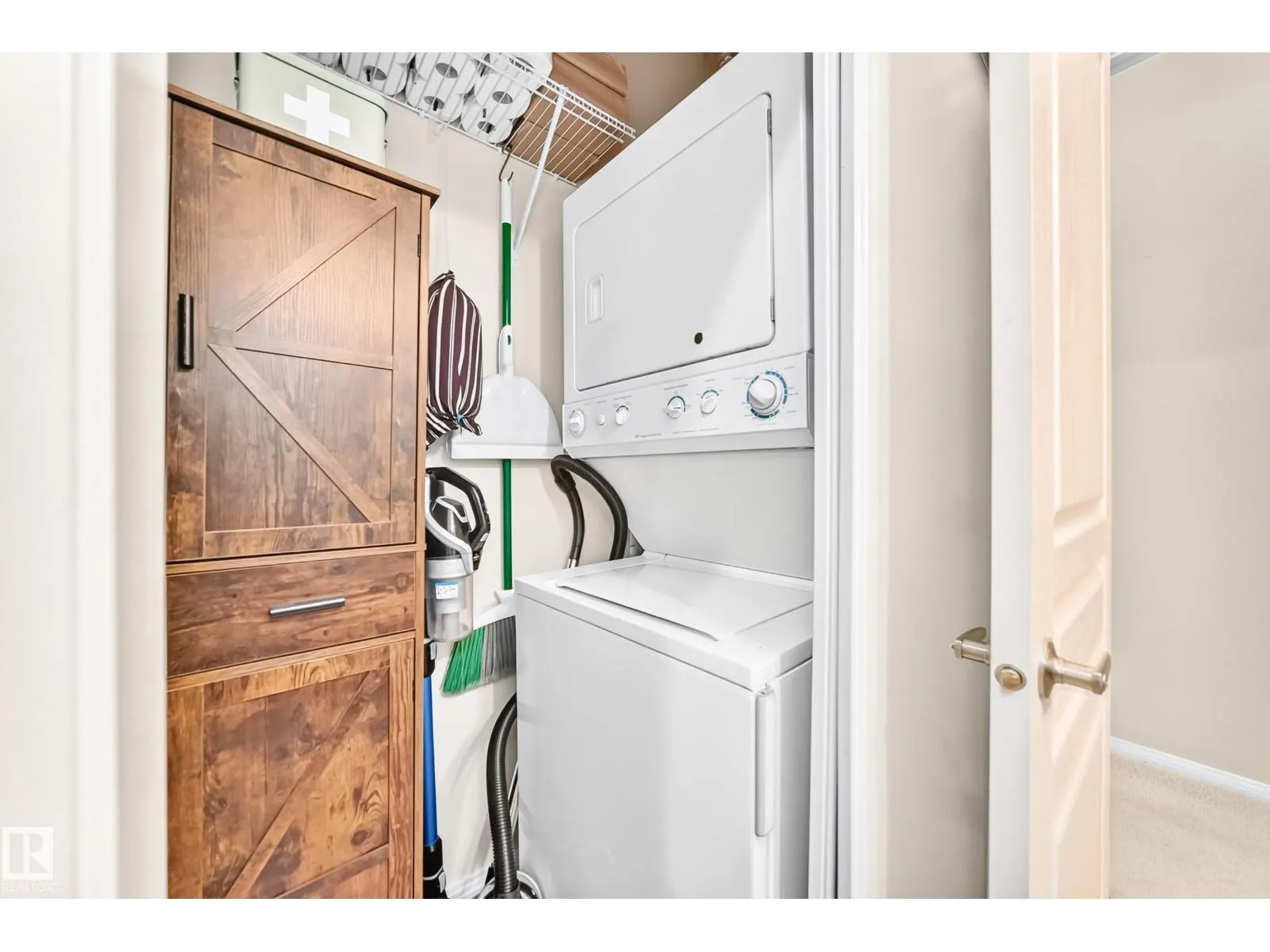 #432 10407 122 ST NW