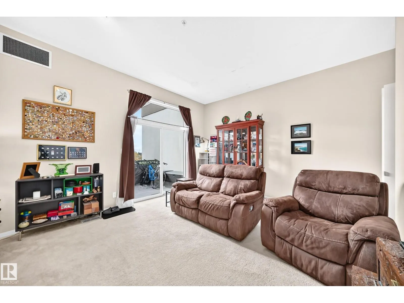 #432 10407 122 ST NW