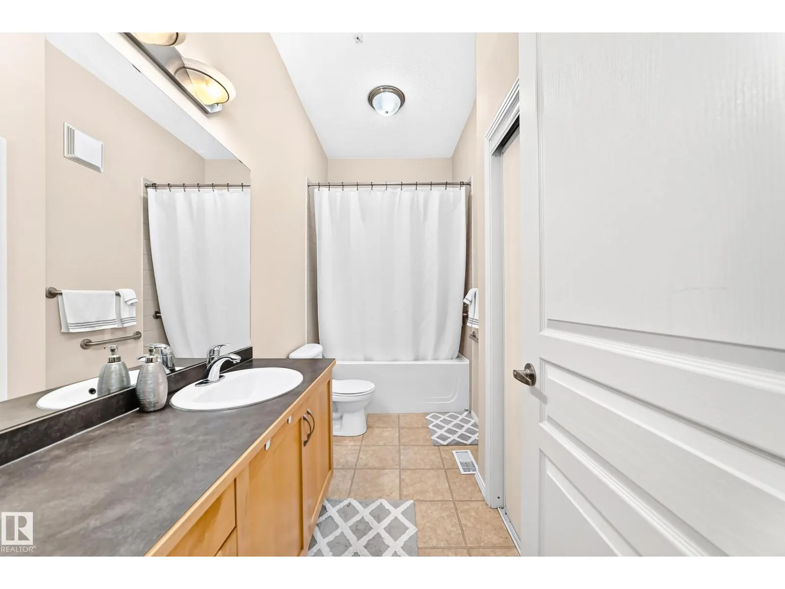 #432 10407 122 ST NW