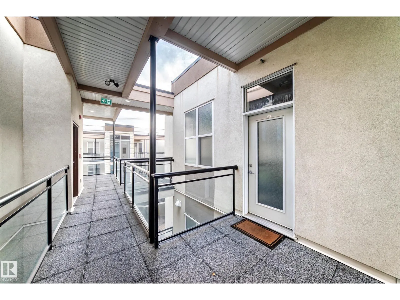 #432 10407 122 ST NW