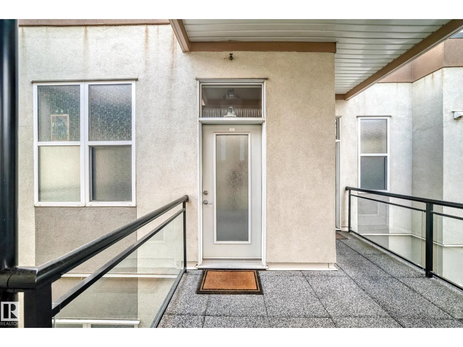 #432 10407 122 ST NW