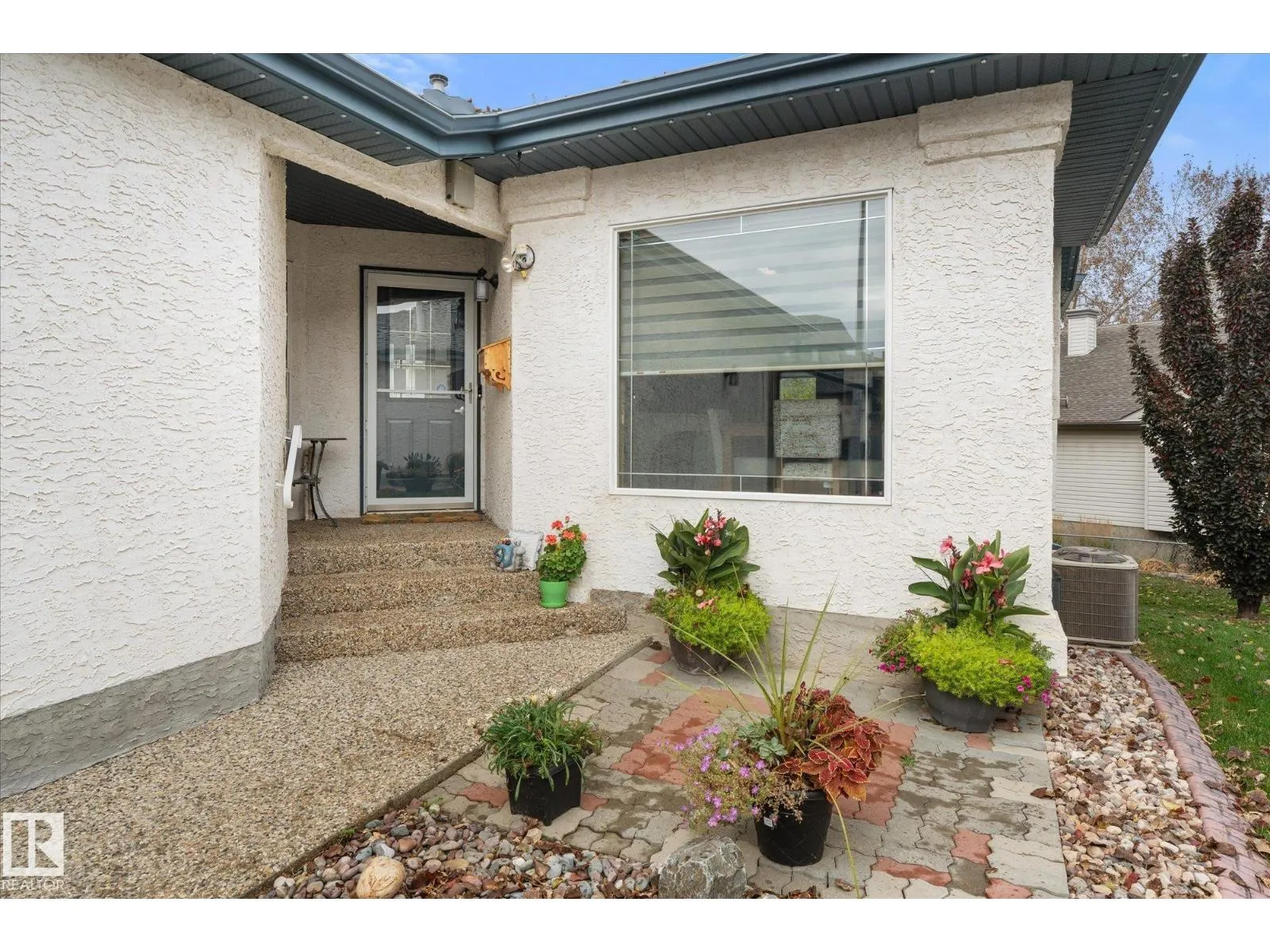 7 Linkside Pl