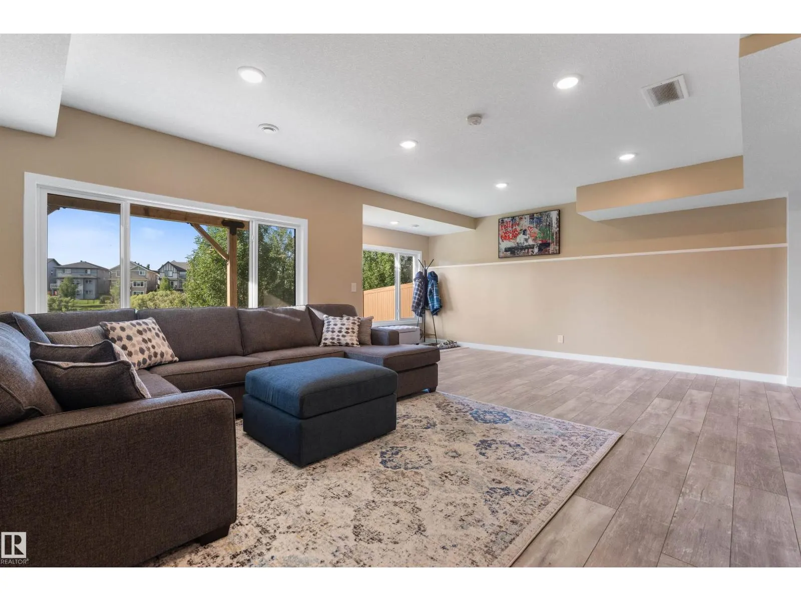 3334 PARKER LO SW