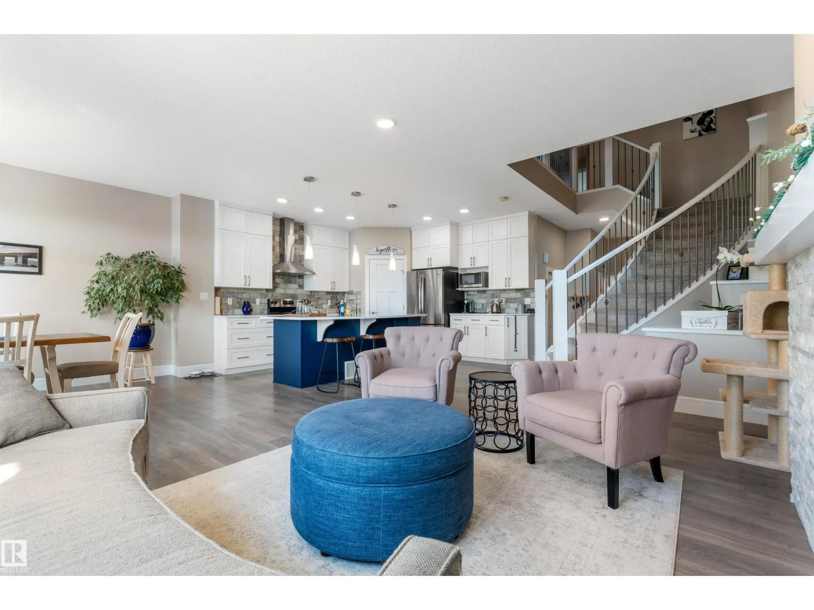 3334 PARKER LO SW