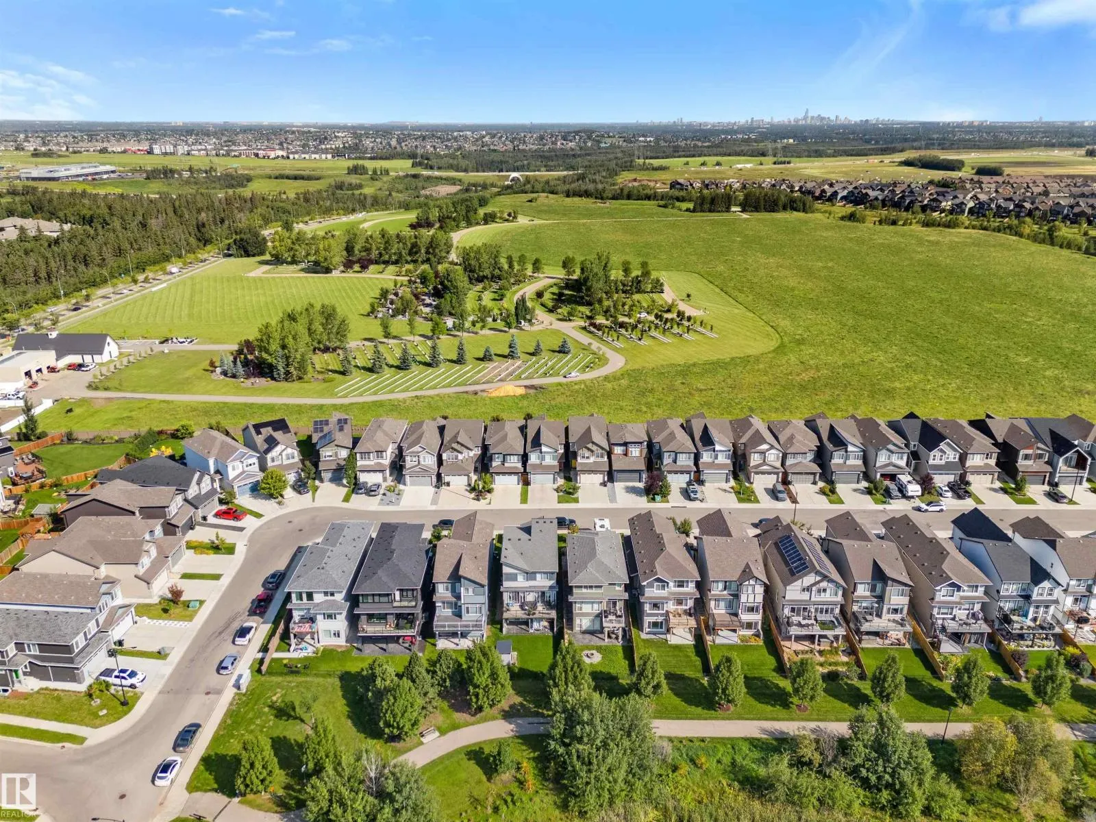 3334 PARKER LO SW