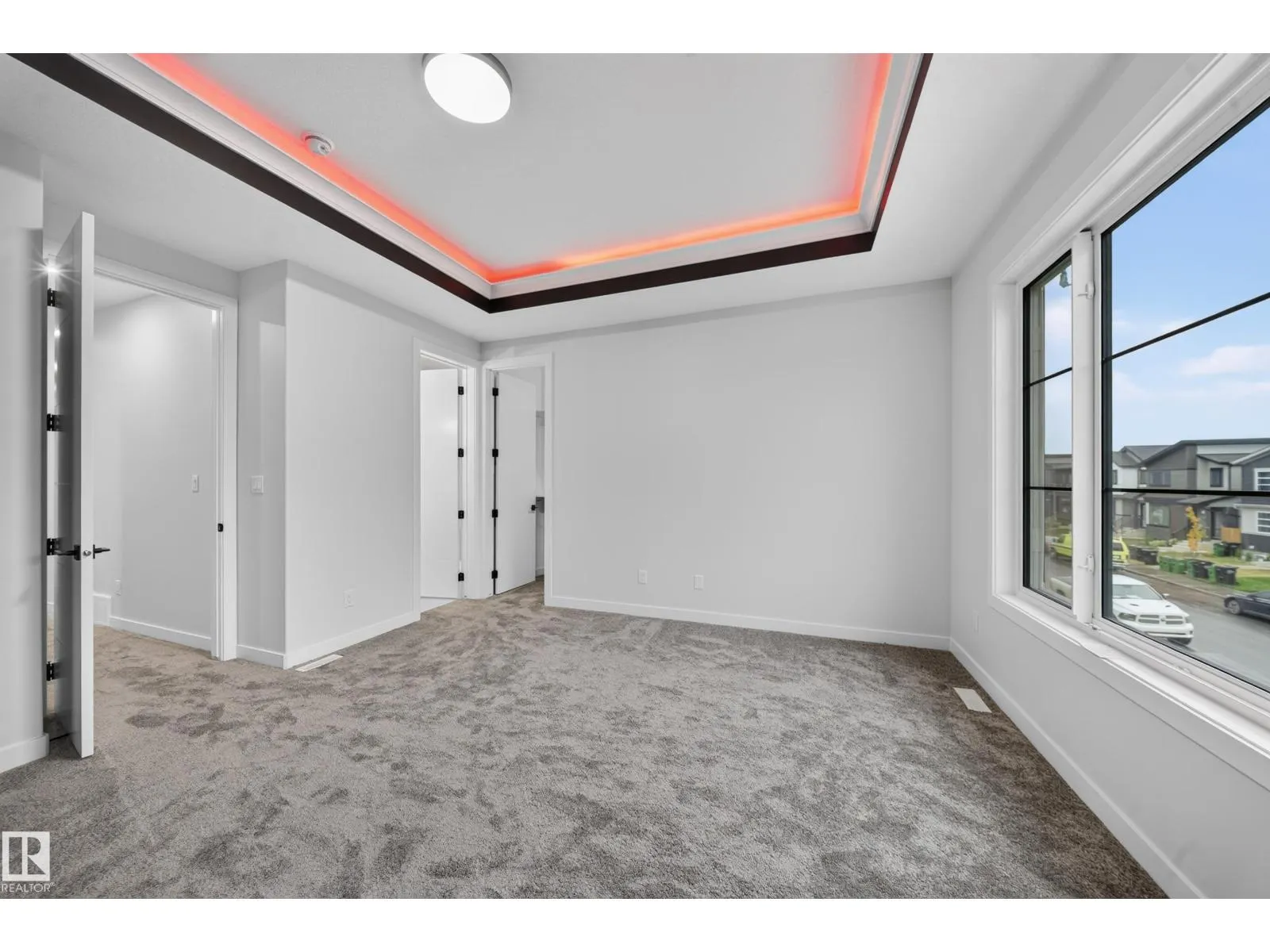 115 28 ST SW SW