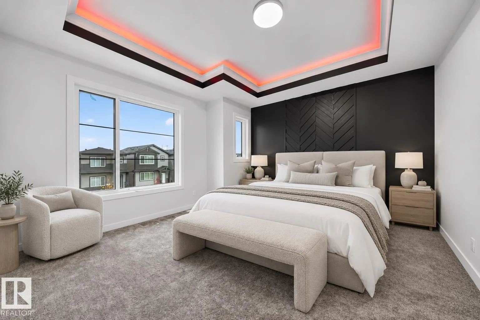 115 28 ST SW SW