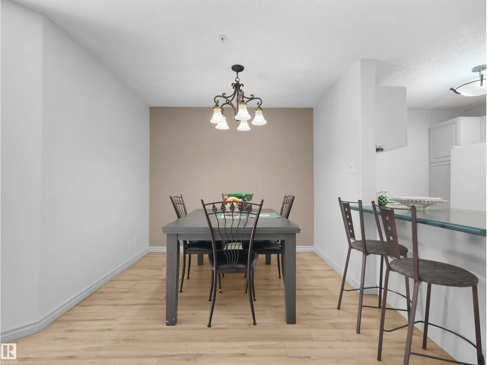 #115 911 RABBIT HILL RD NW