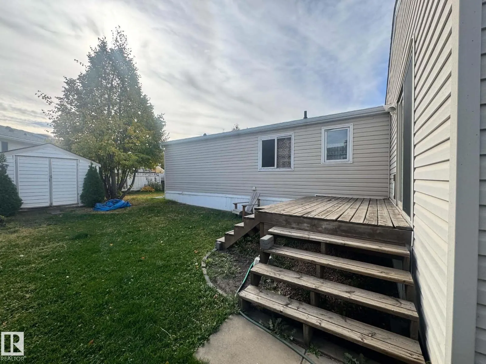 2415 West Oak WY NW