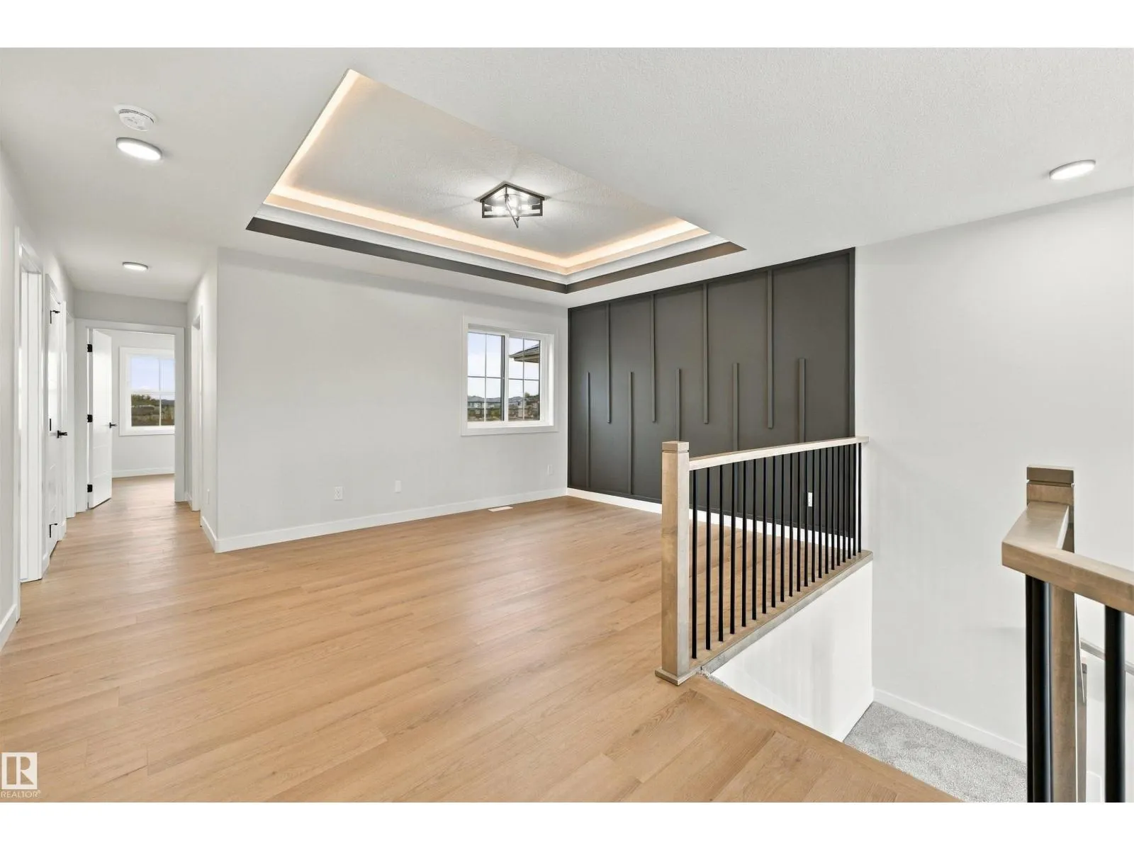 3805 38 Ave