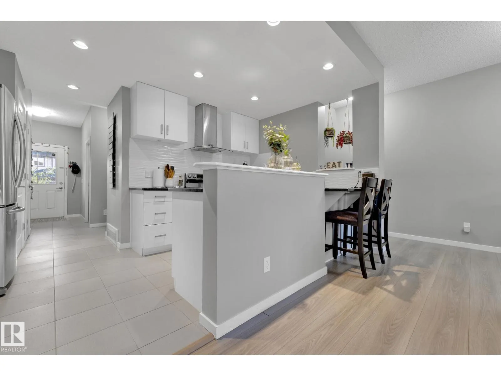 5914 ANTHONY CR SW SW