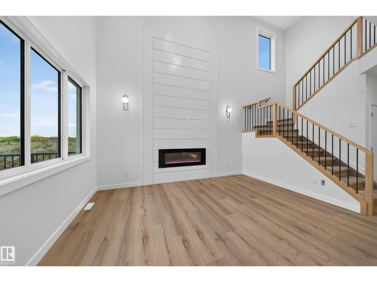 13007 186 Ave NW NW