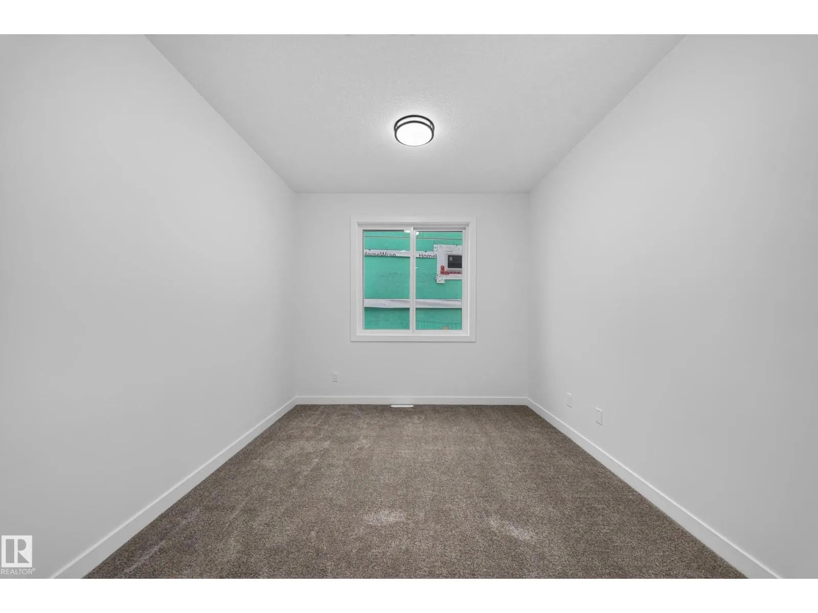 13007 186 Ave NW NW