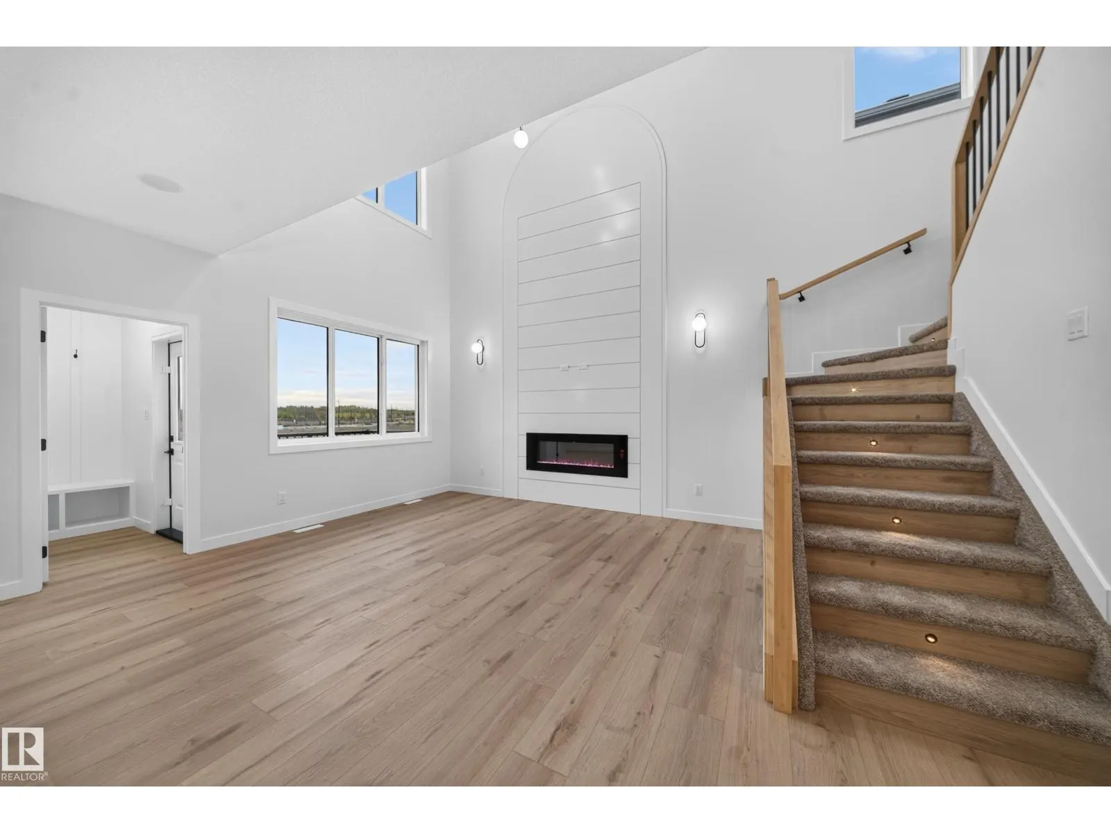 13007 186 Ave NW NW