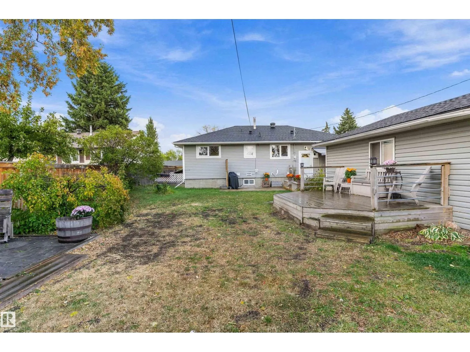 16166 110 A AV NW NW