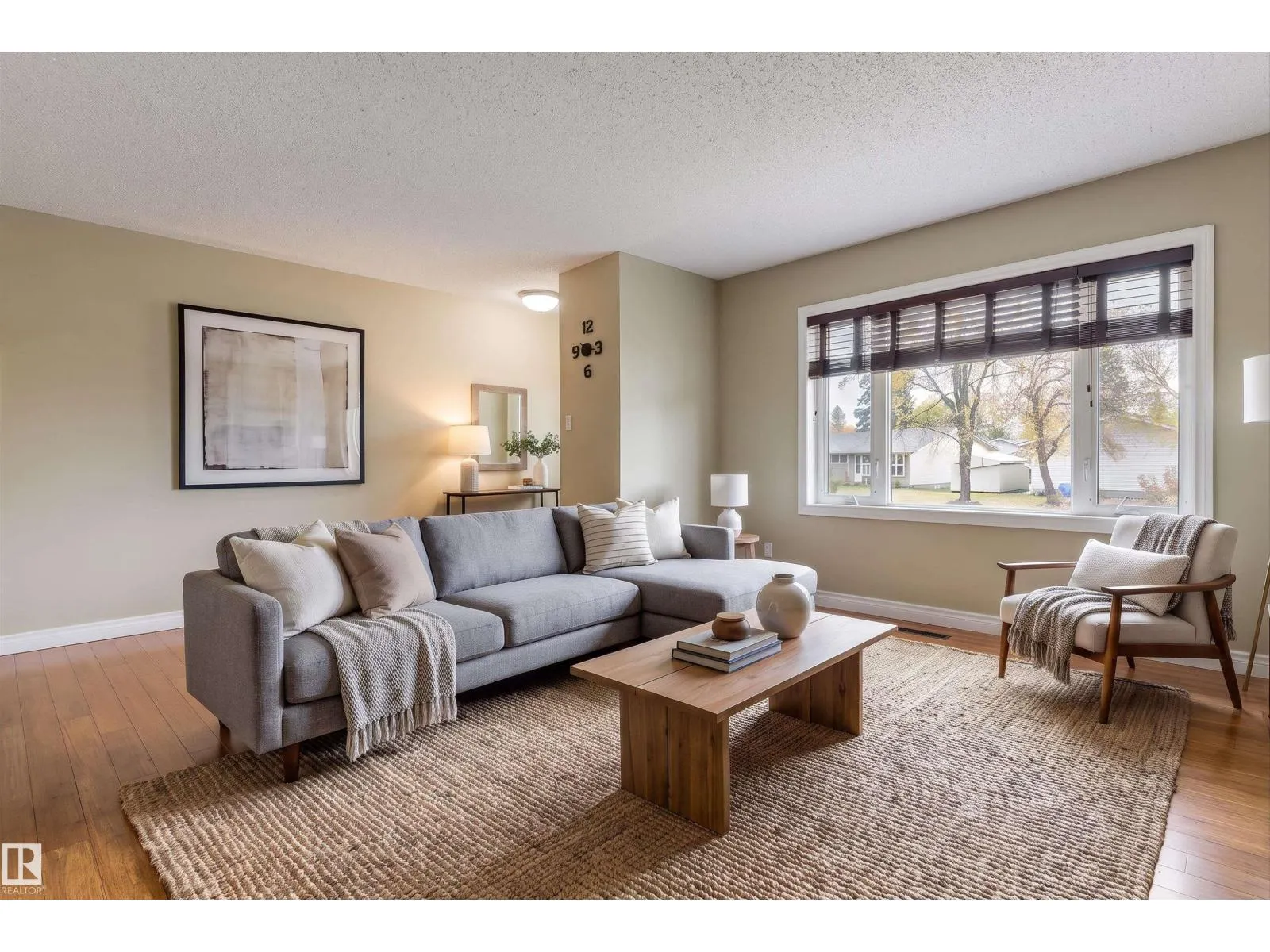 16166 110 A AV NW NW