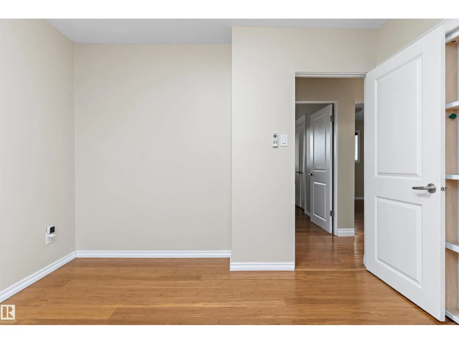 16166 110 A AV NW NW