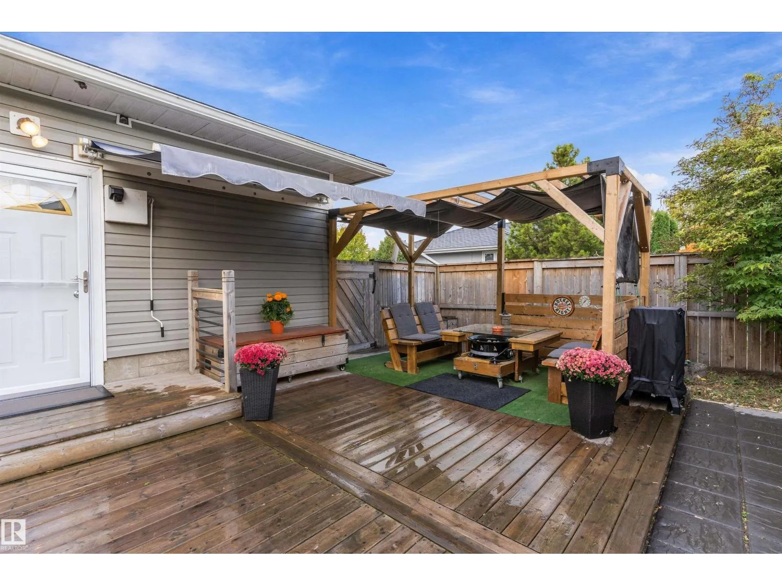 16166 110 A AV NW NW