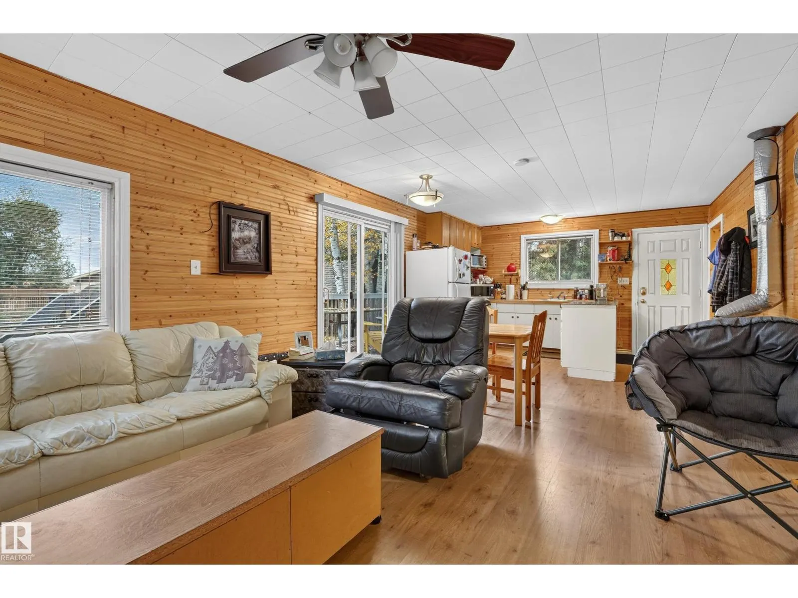 5 ALDER AV