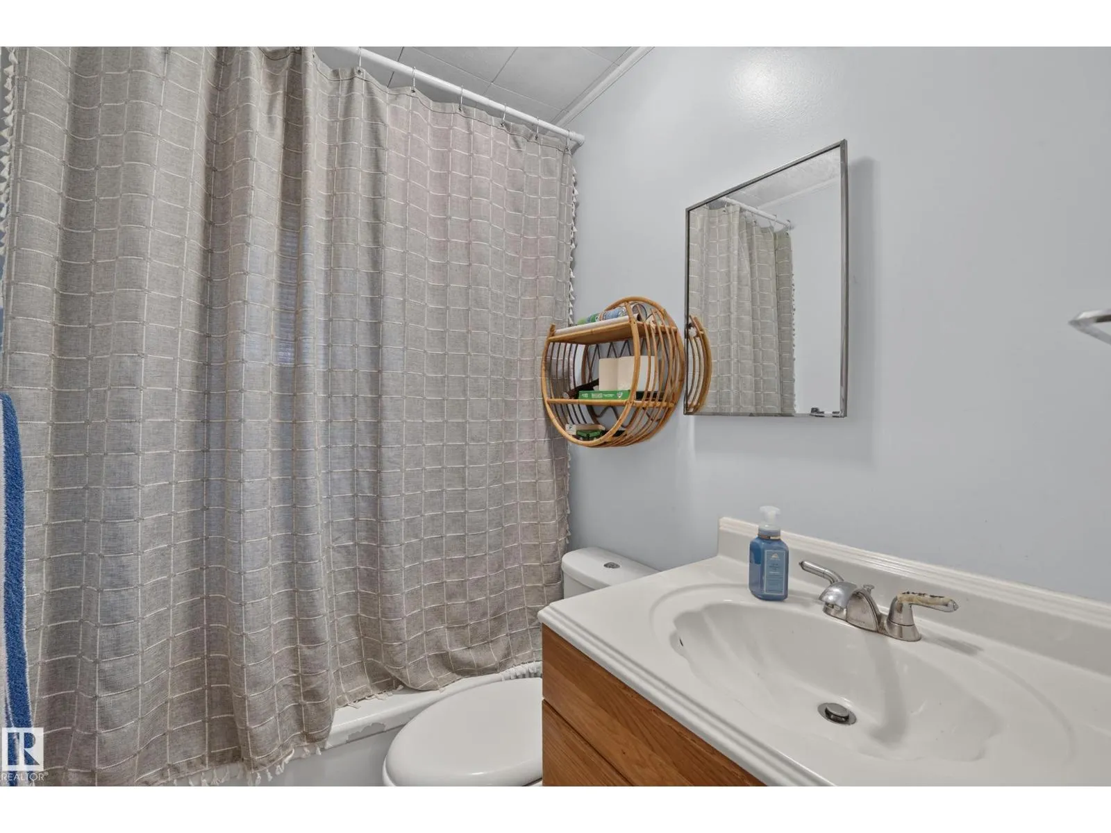 5 ALDER AV