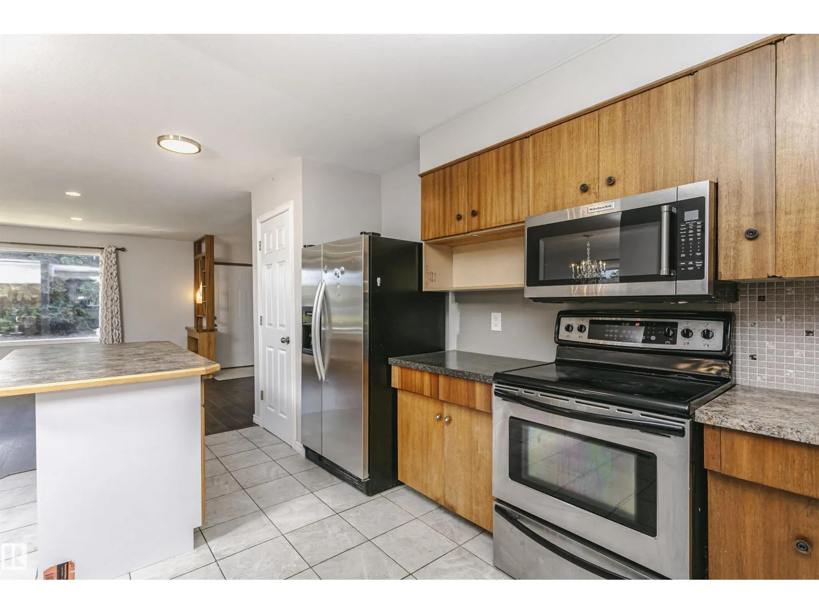 11440 44A AV NW