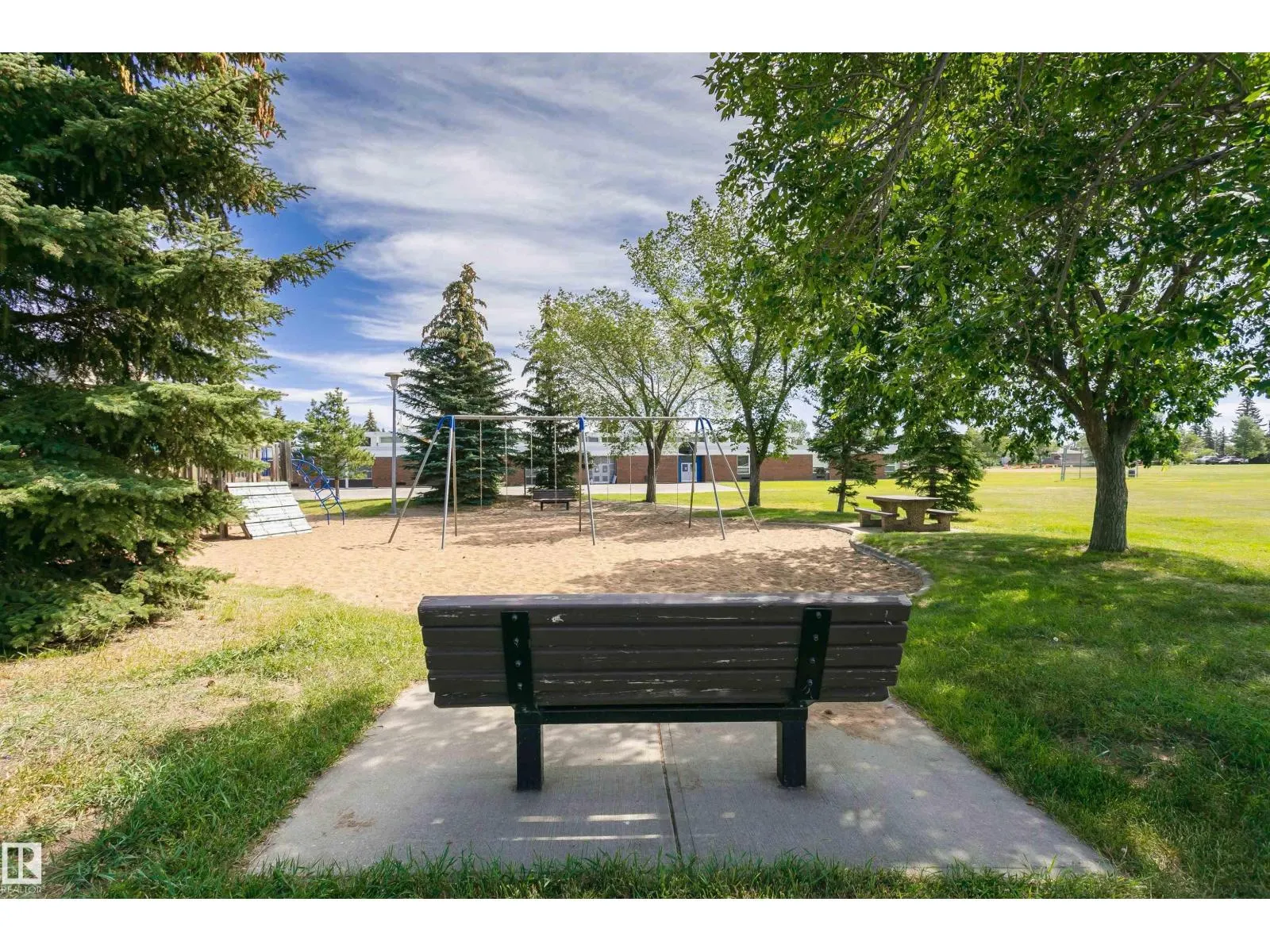 11440 44A AV NW