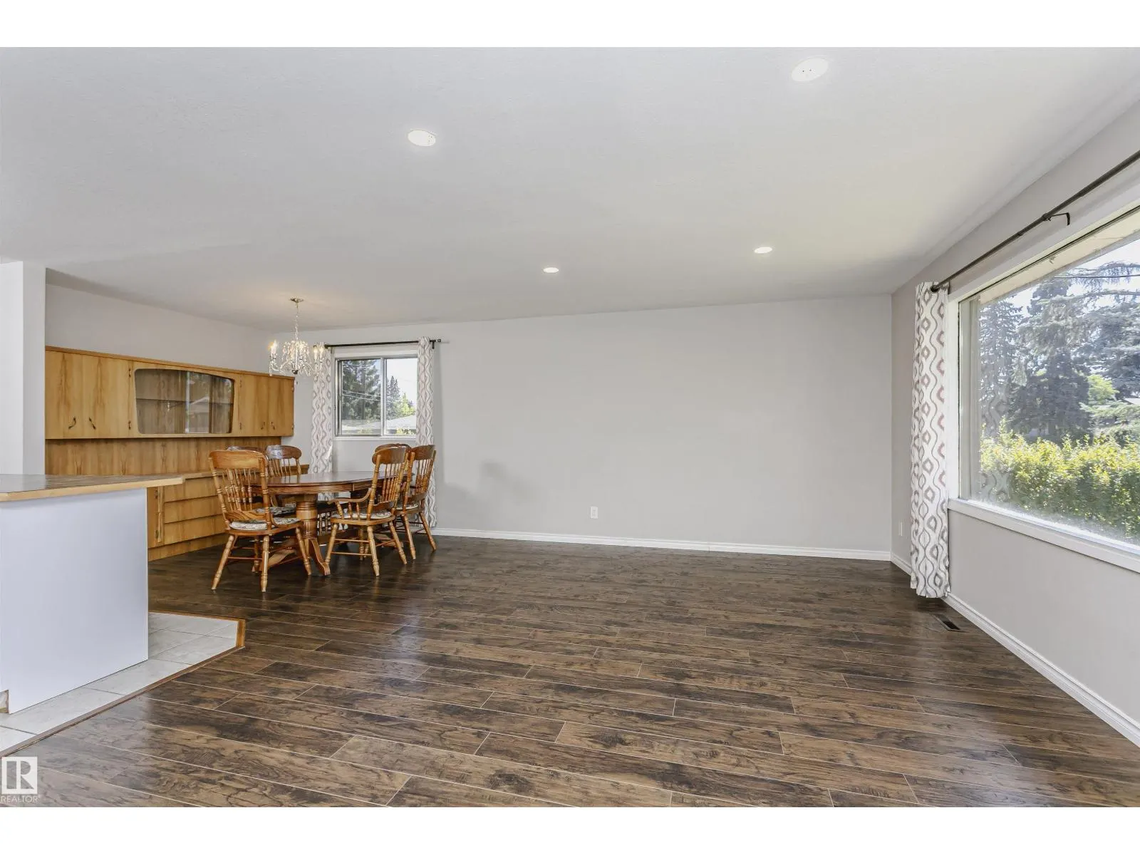 11440 44A AV NW