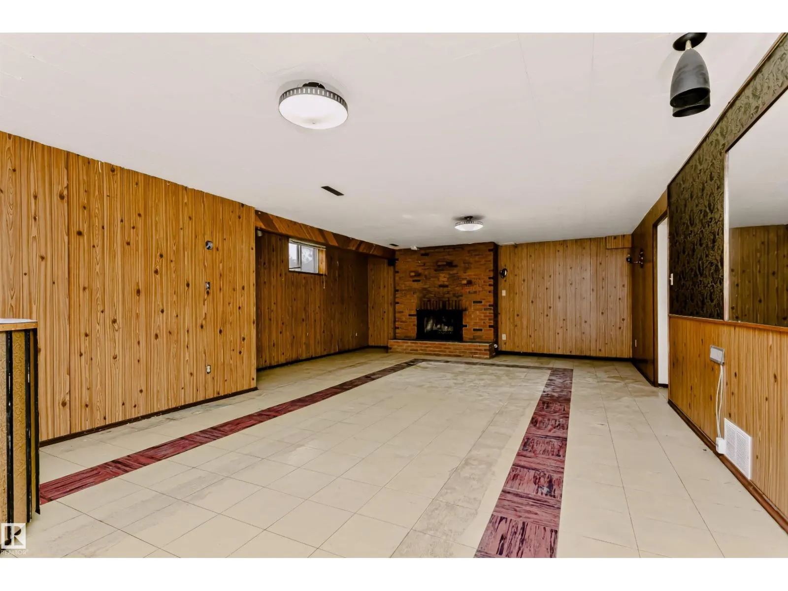 11440 44A AV NW