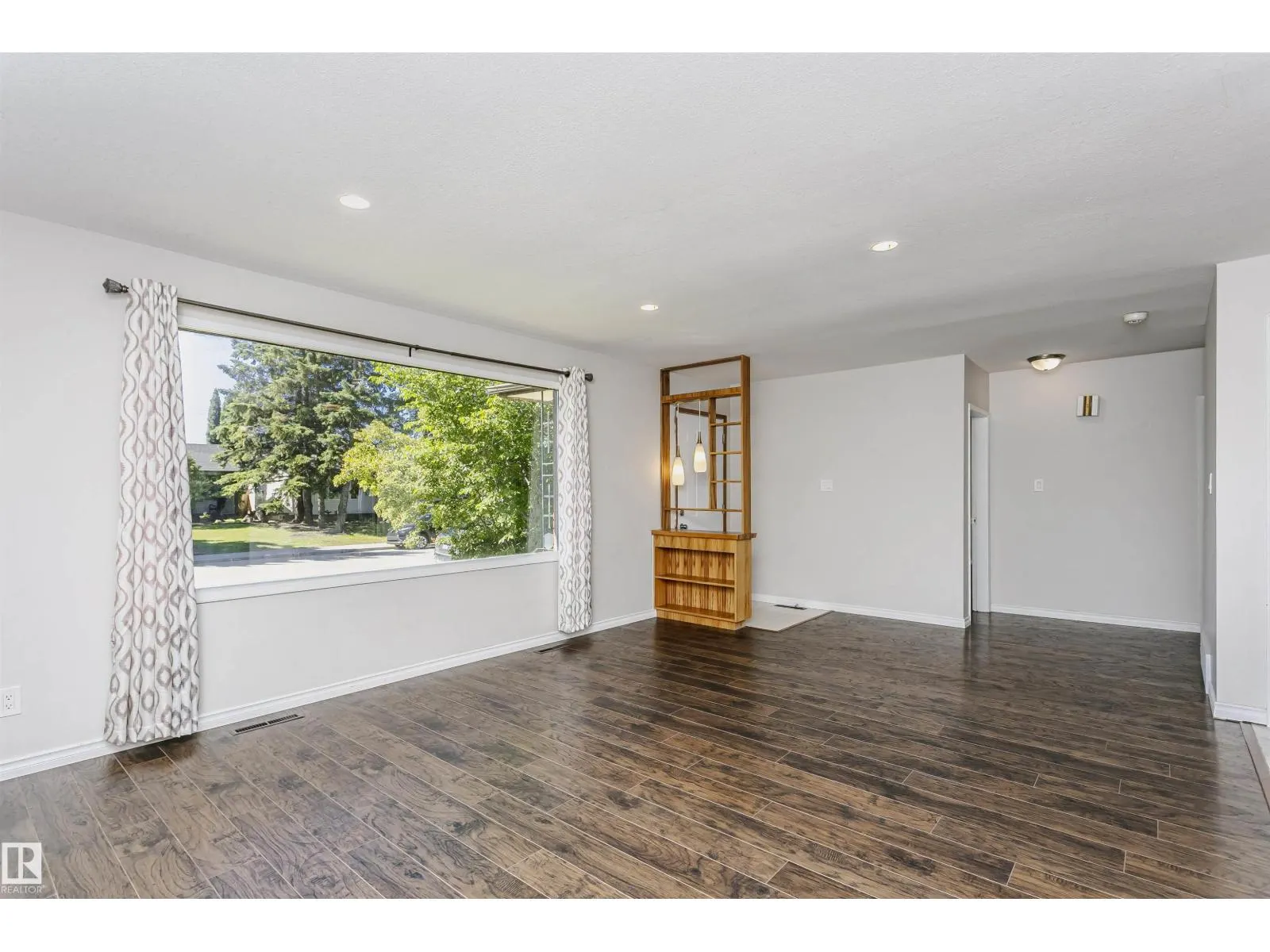11440 44A AV NW