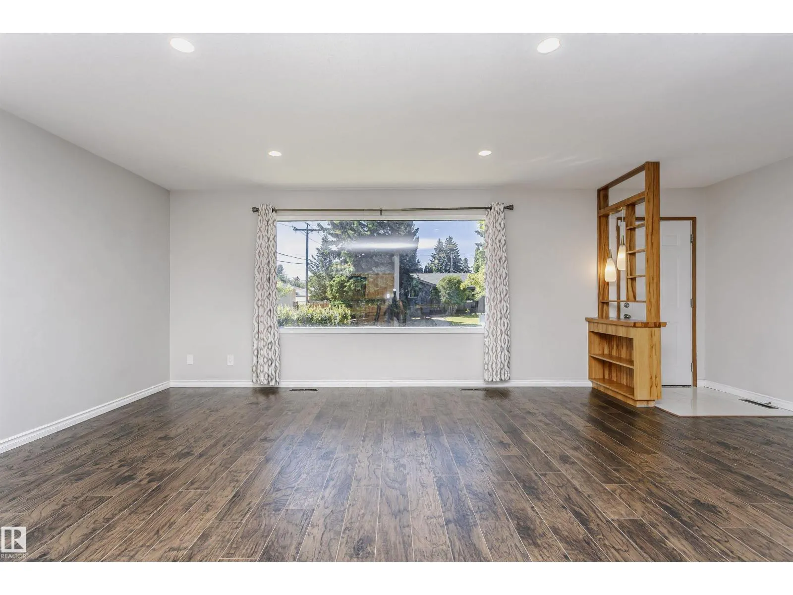 11440 44A AV NW