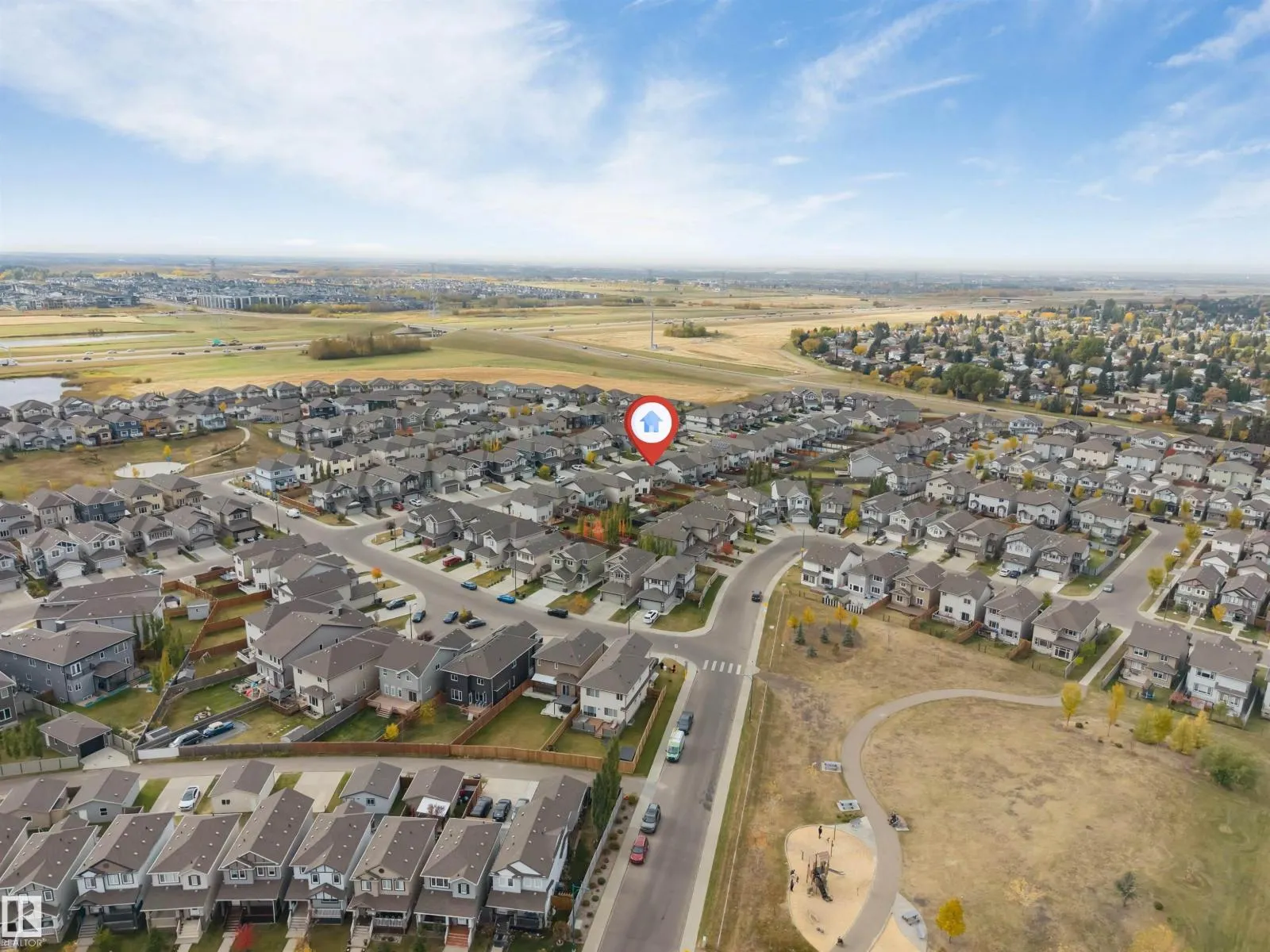 3304 13 AV NW