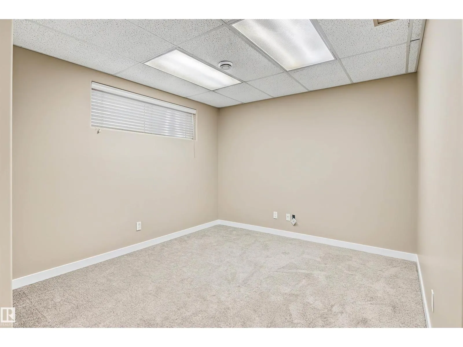 #6 2031 BRENNAN CR NW