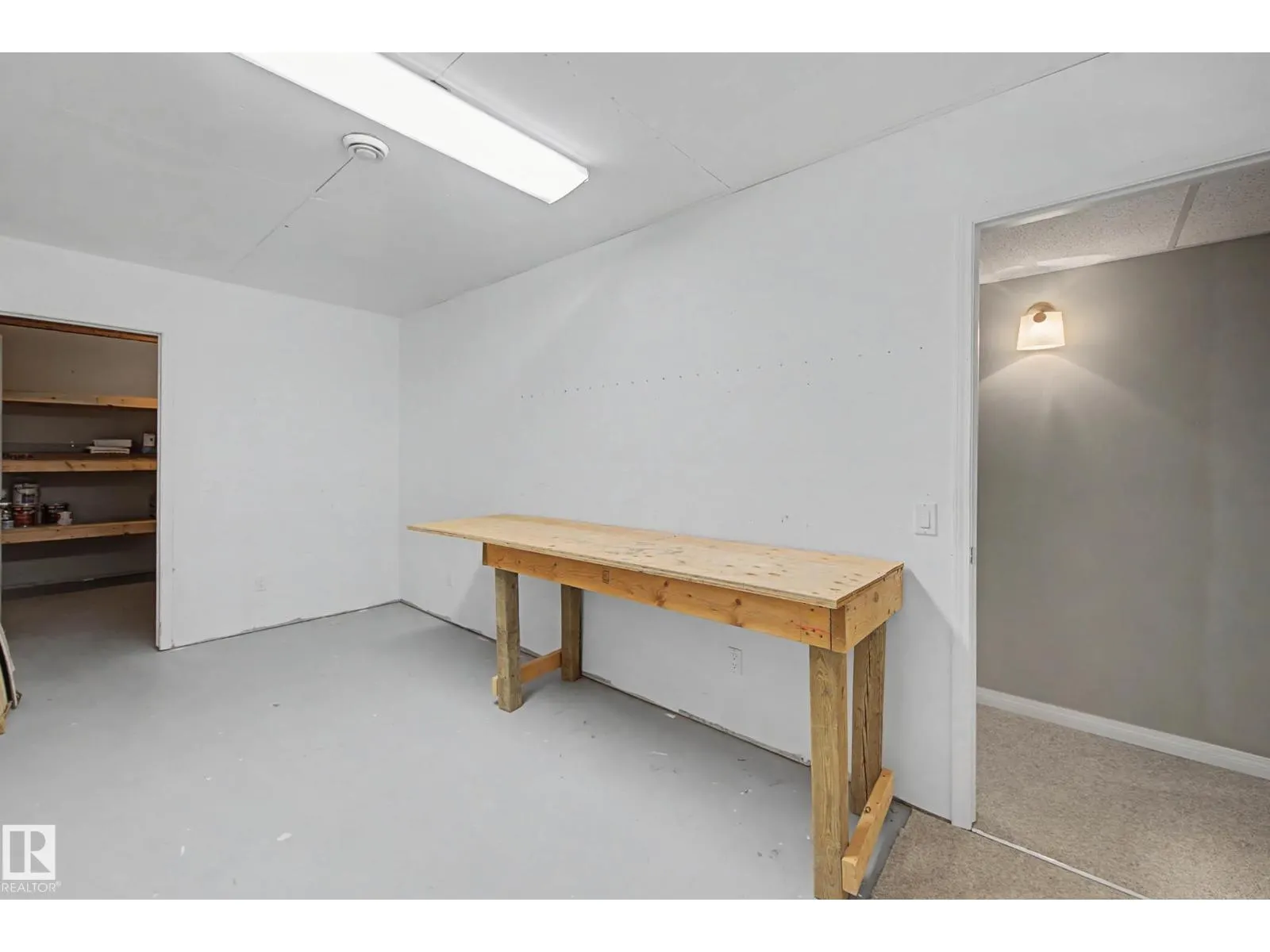 #6 2031 BRENNAN CR NW
