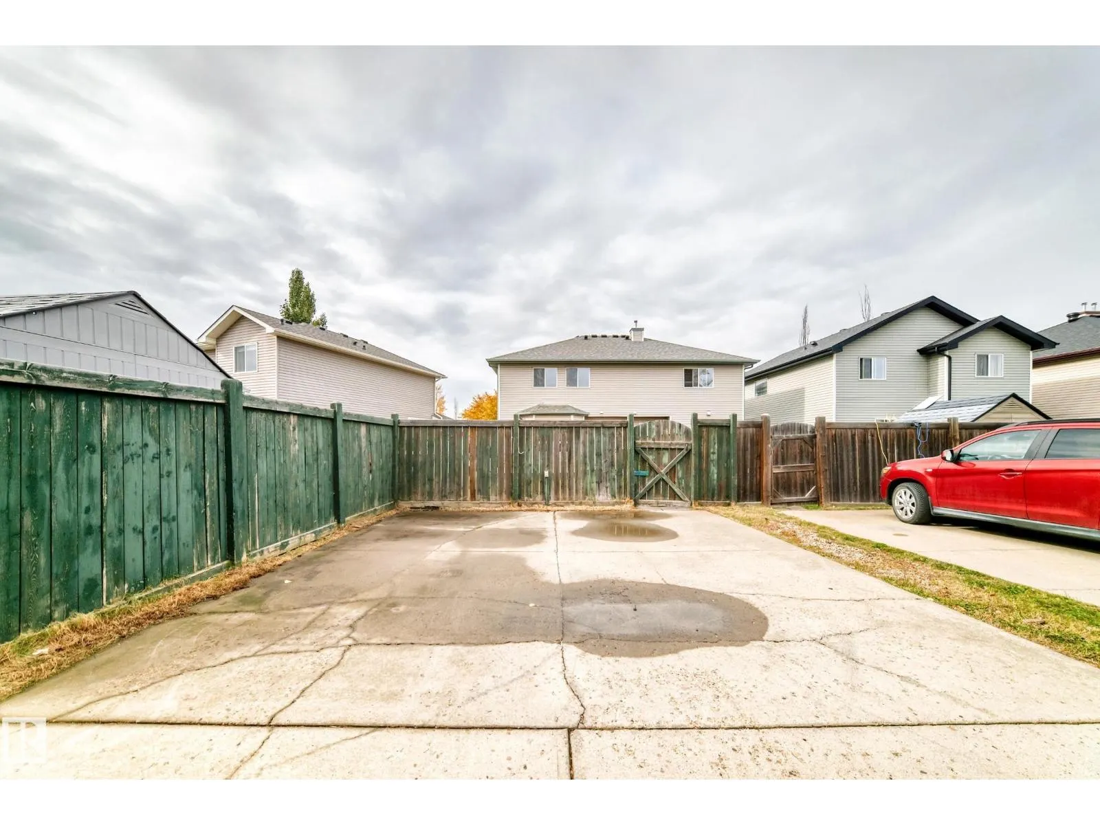 8 SPRUCE VILLAGE WY