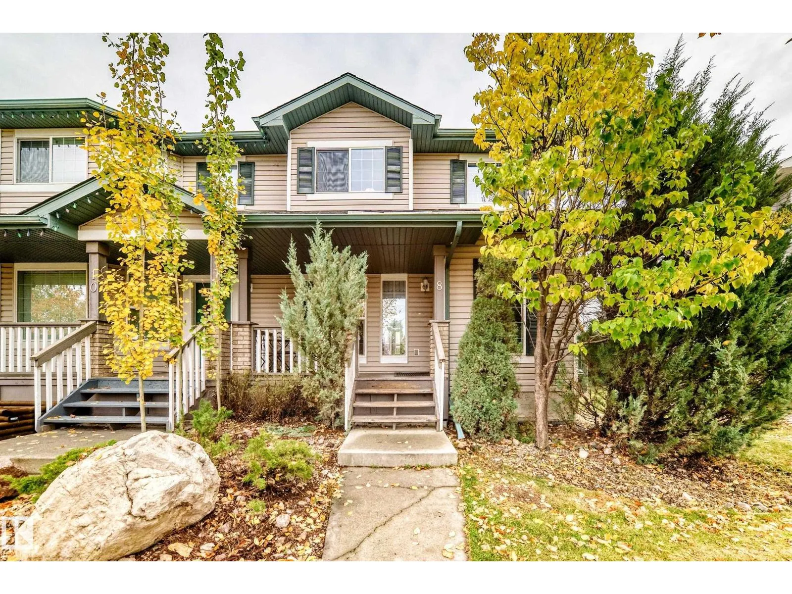 8 SPRUCE VILLAGE WY