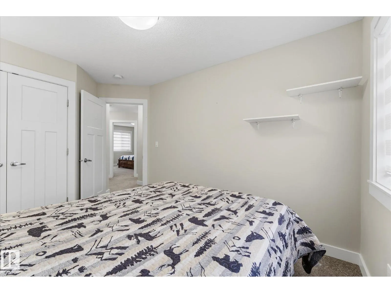 10605 96 ST