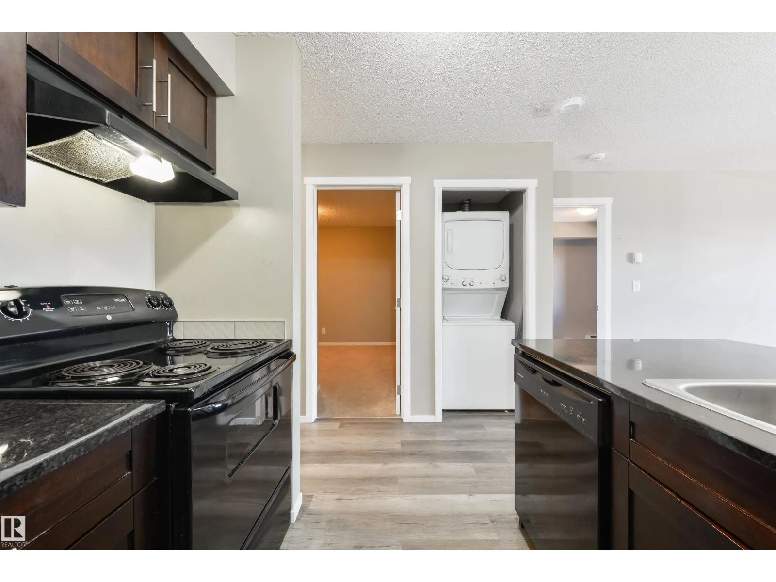 #320 1510 WATT DR SW