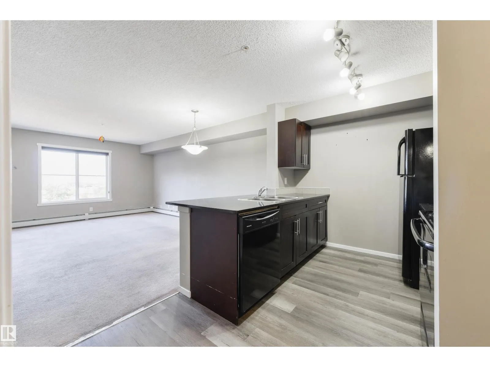 #320 1510 WATT DR SW