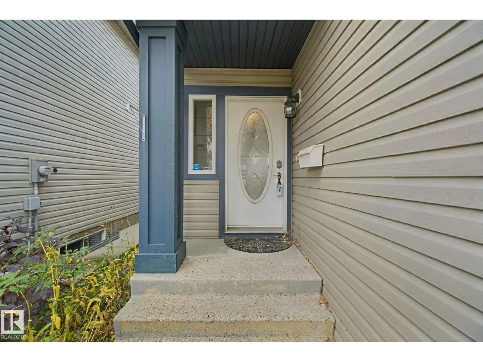 4113 158 AV NW