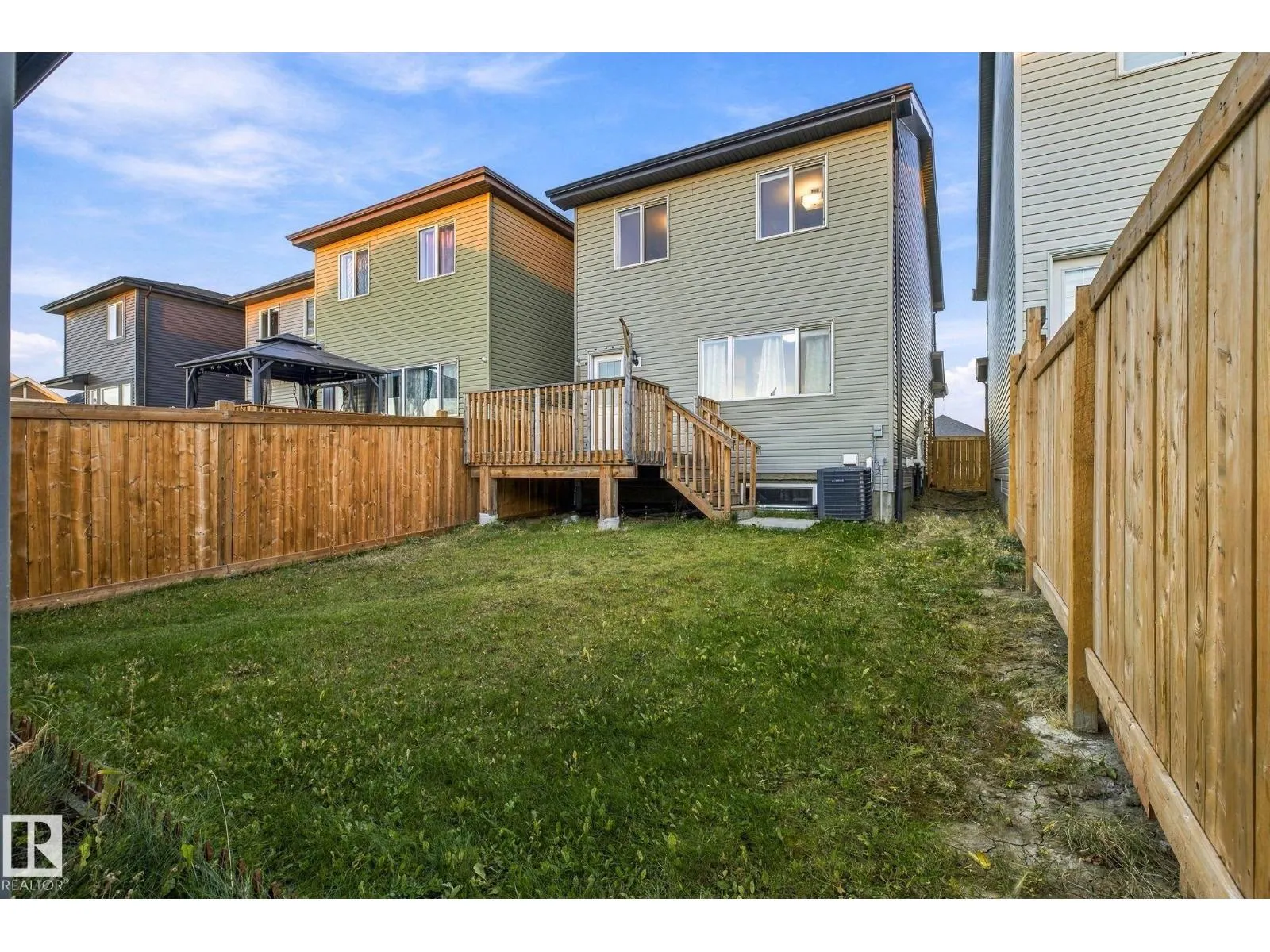 2214 54 ST SW SW