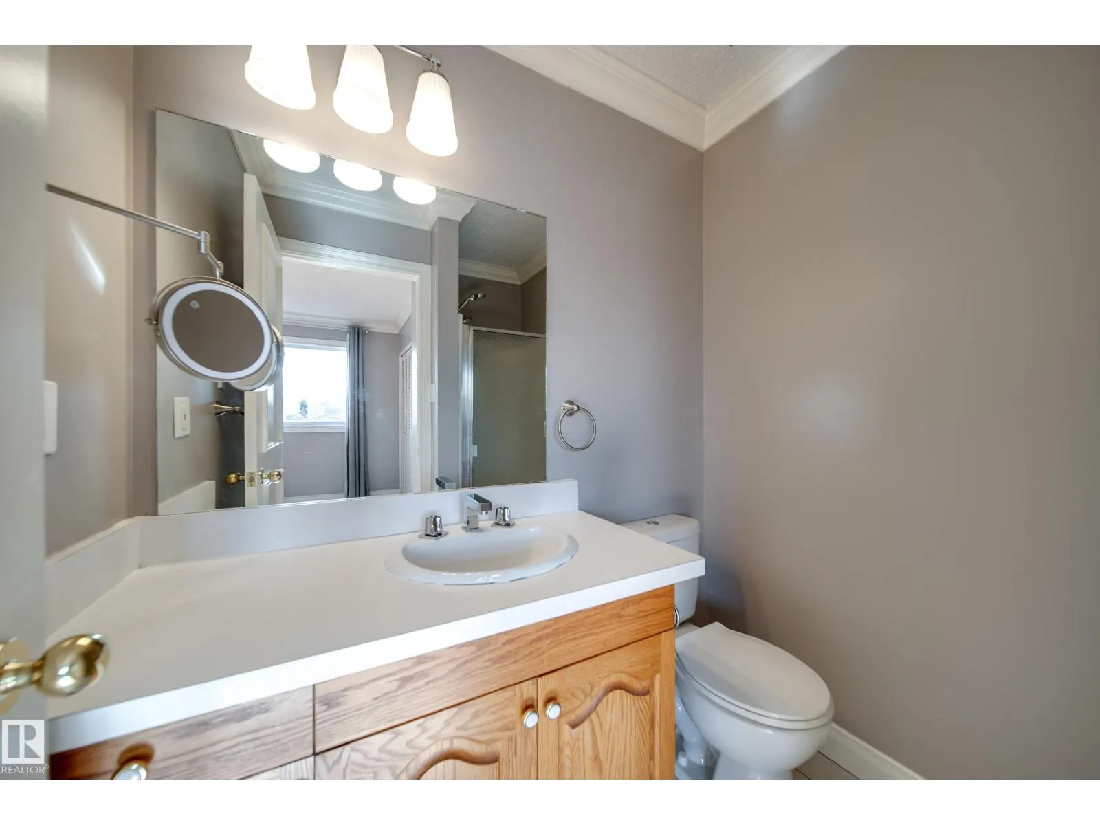 11720 158 AV NW