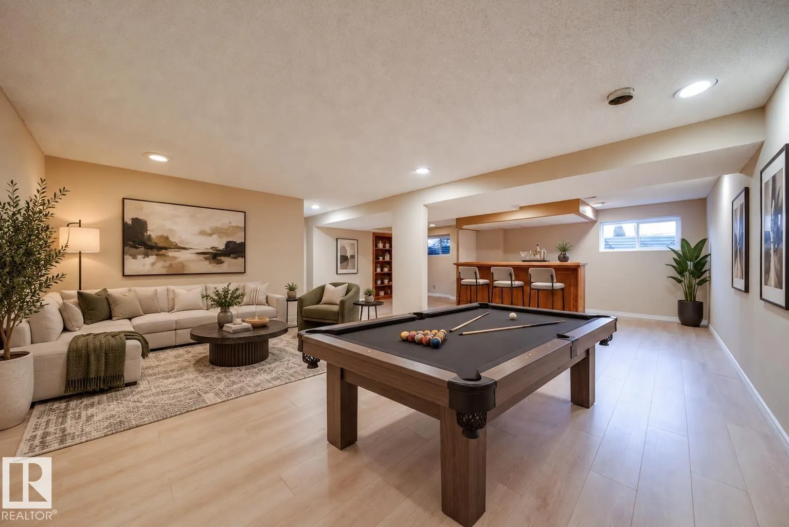11720 158 AV NW