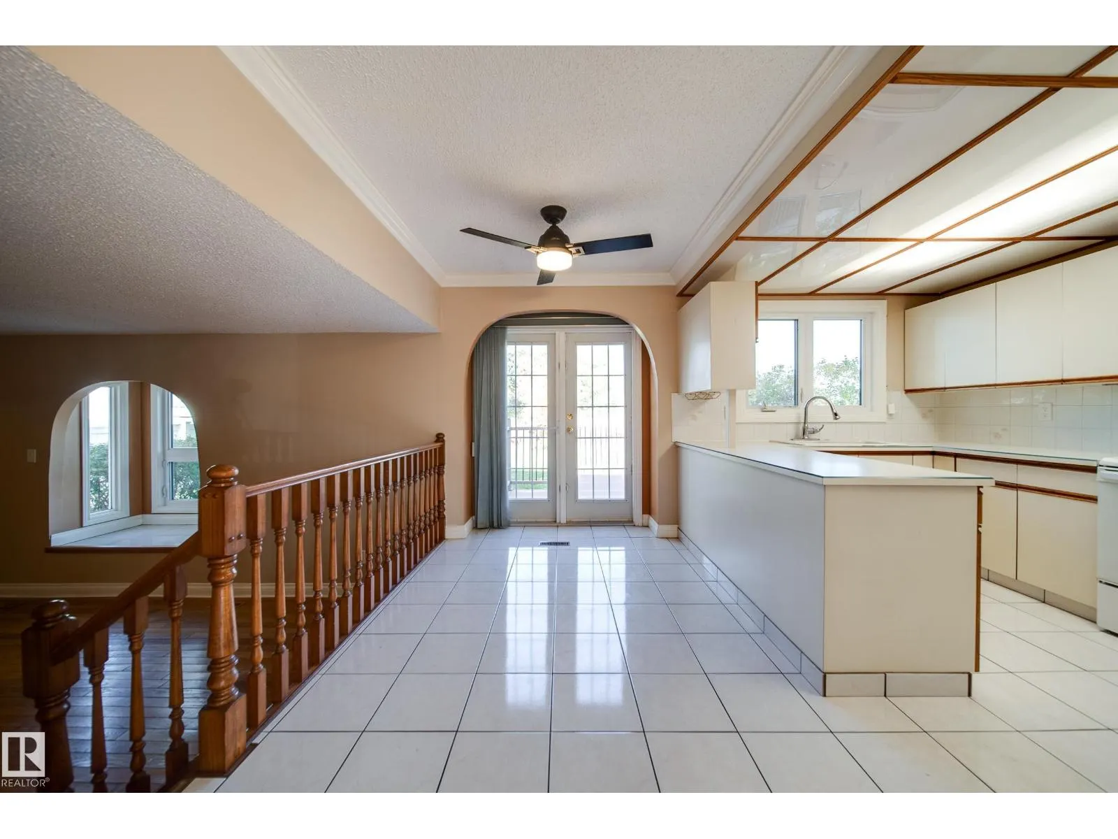 11720 158 AV NW