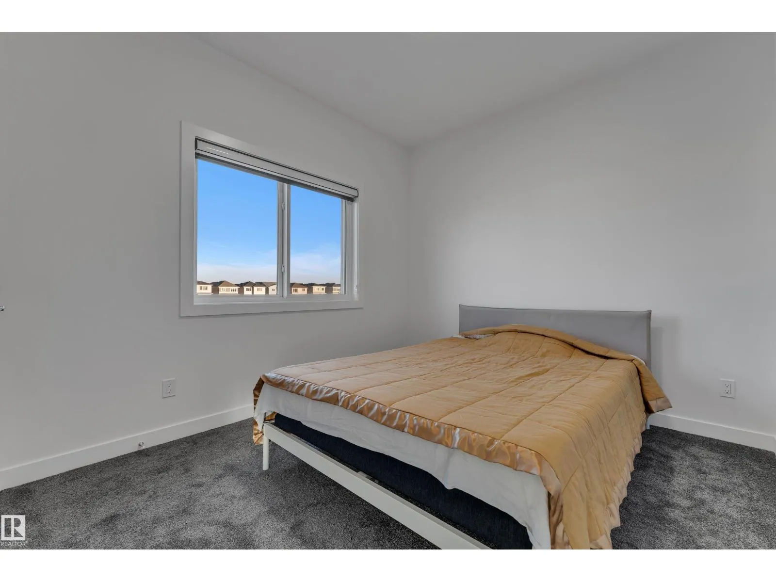 #4323 66 ST ST