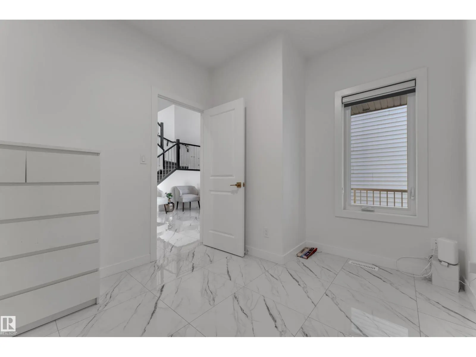 #4323 66 ST ST