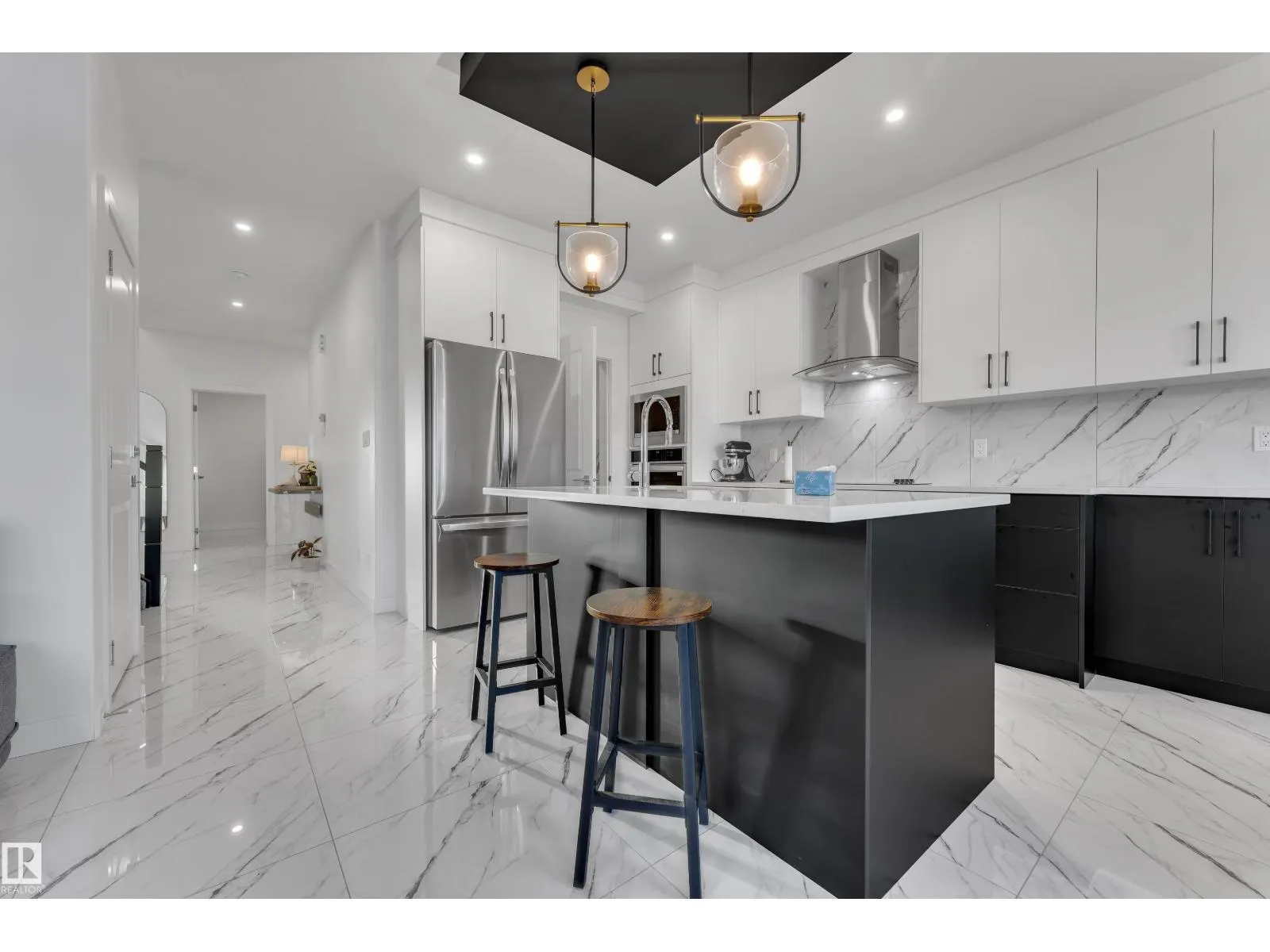 #4323 66 ST ST