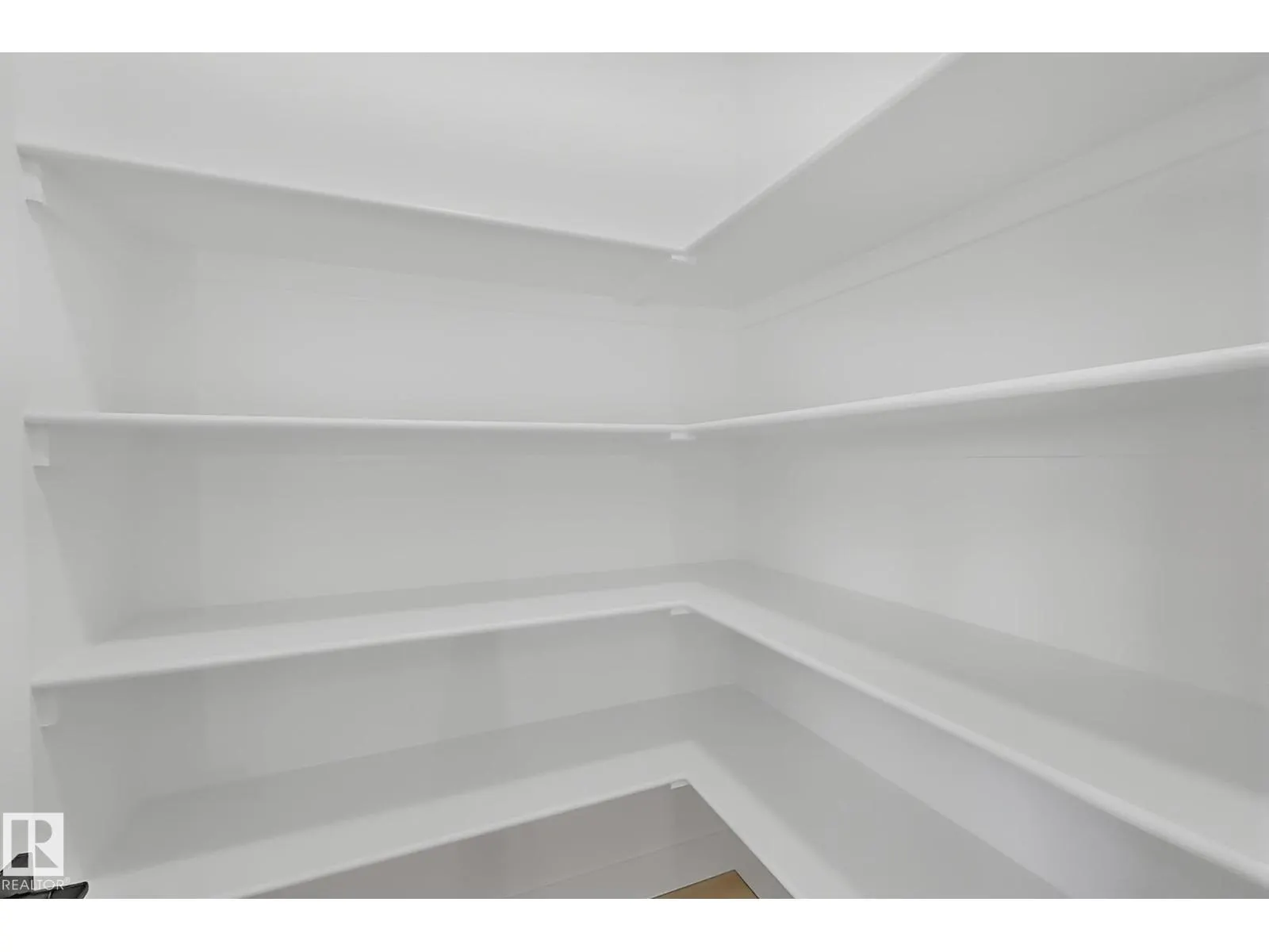 4215 63 ST