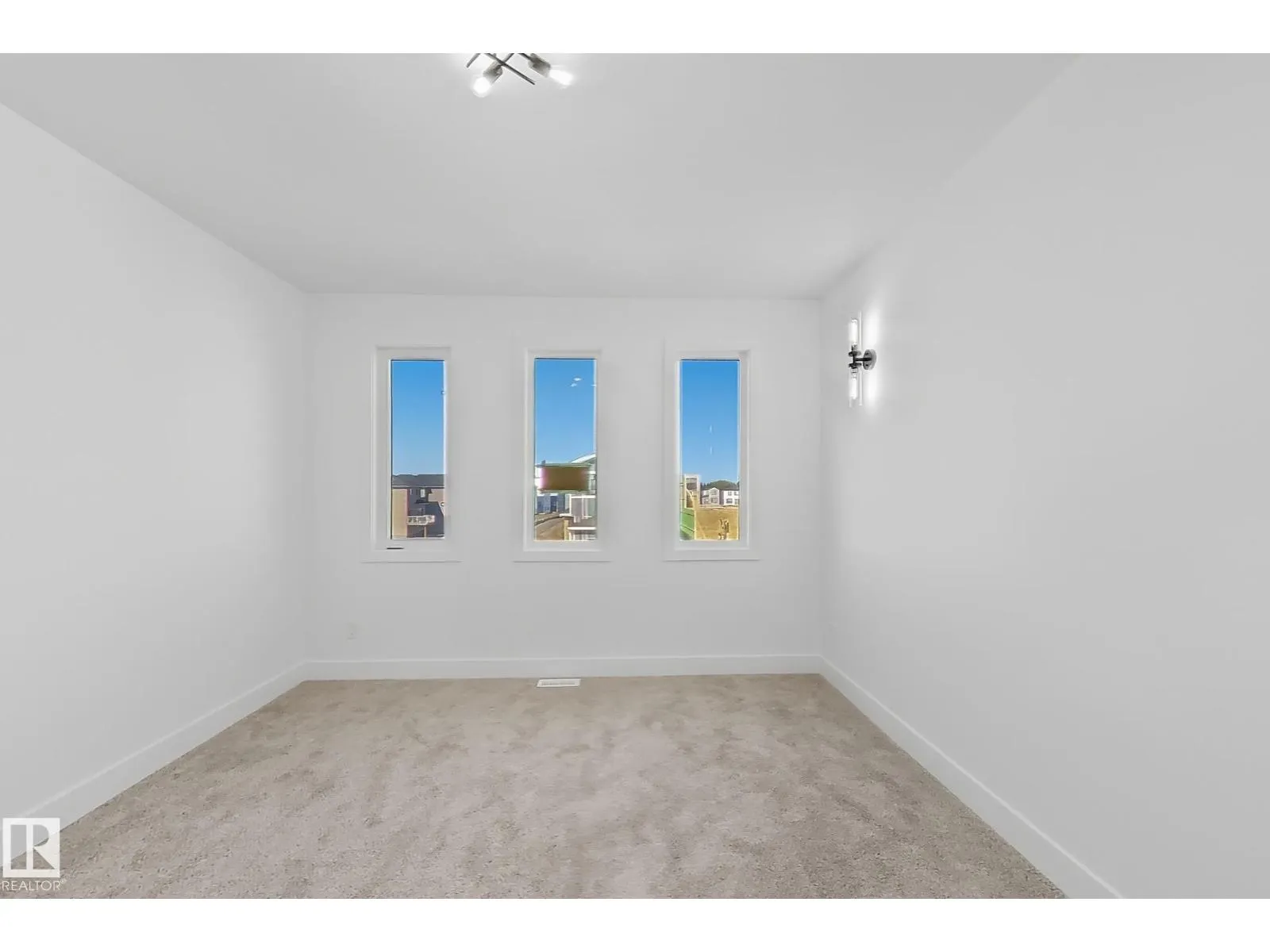 4215 63 ST
