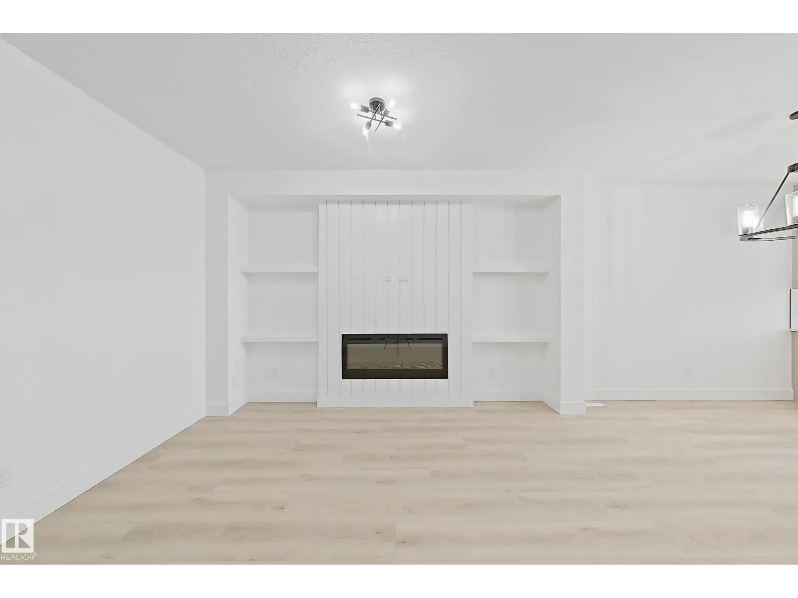 4215 63 ST