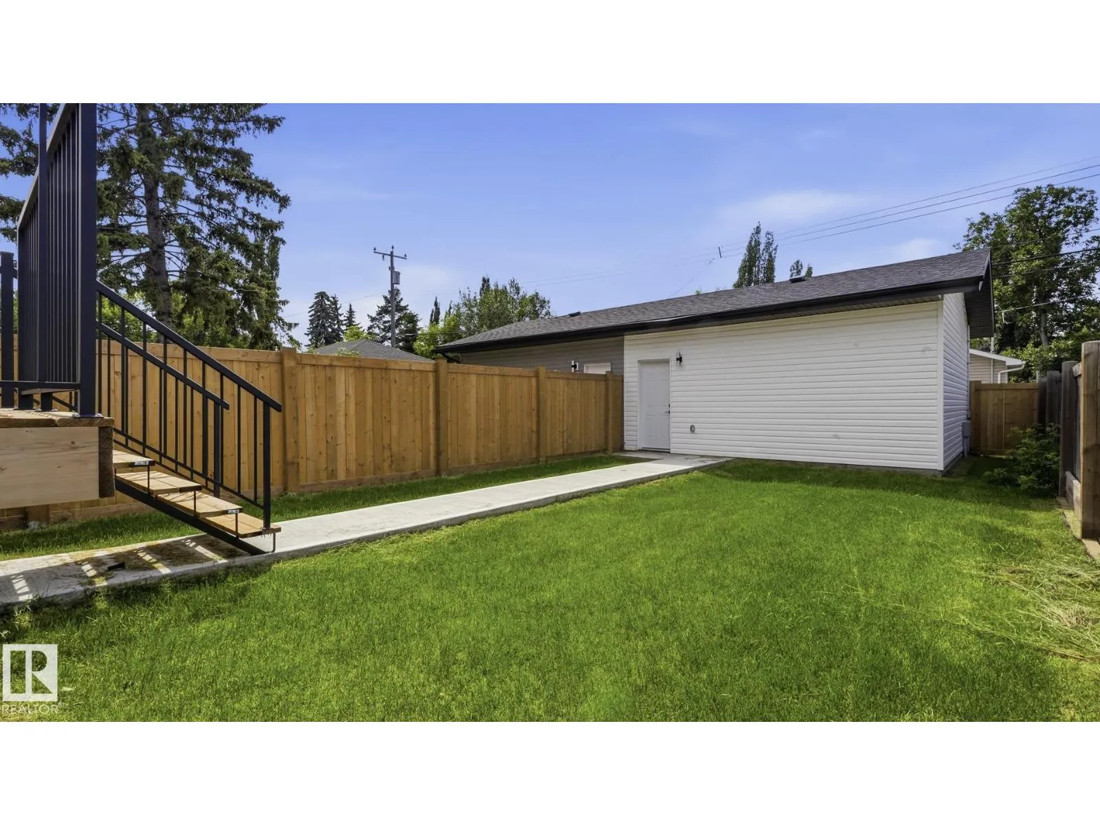 11036 128 ST NW